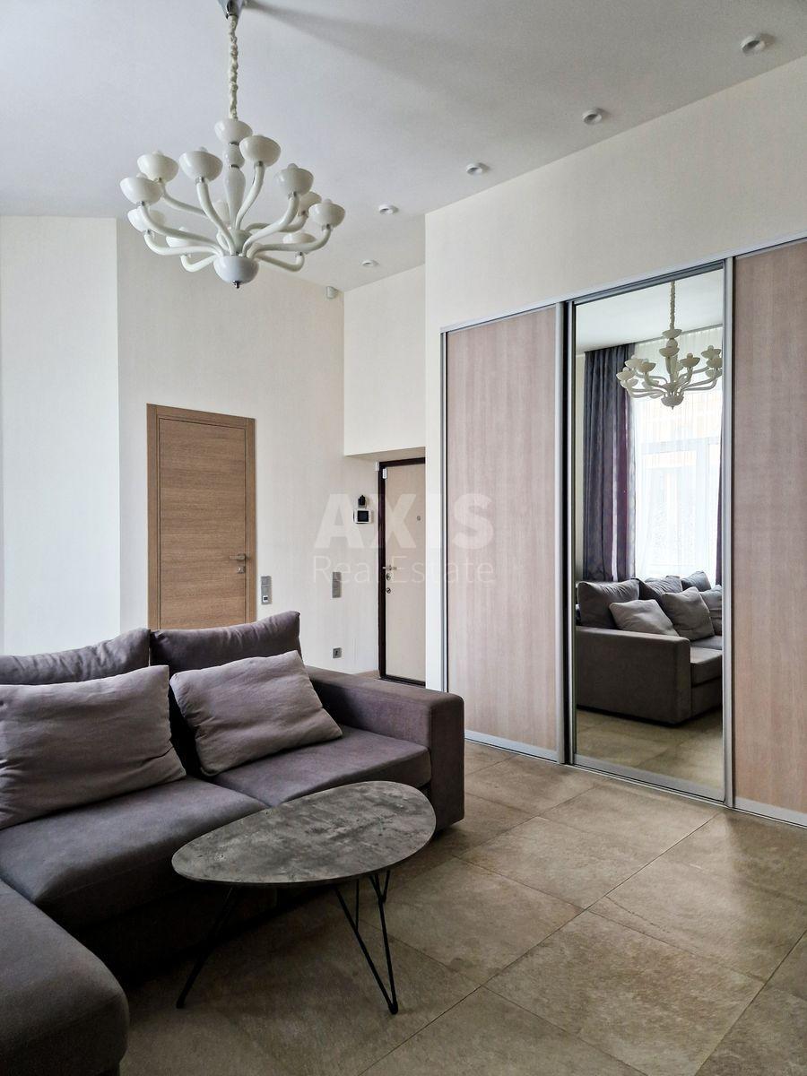 2k apartment vul. Bul'varno-Kudrjavs'ka 81