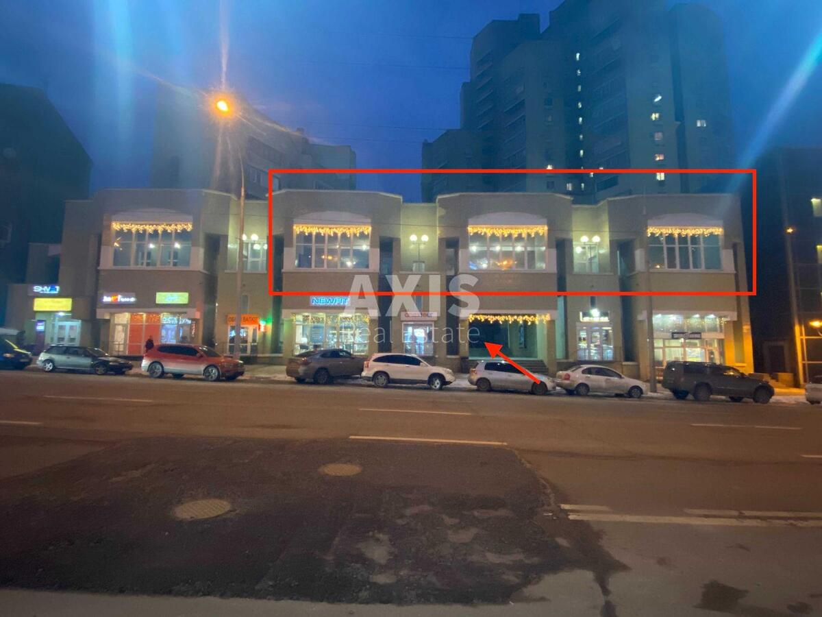 Office vul. Saksagans'kogo 40/85, 256m2