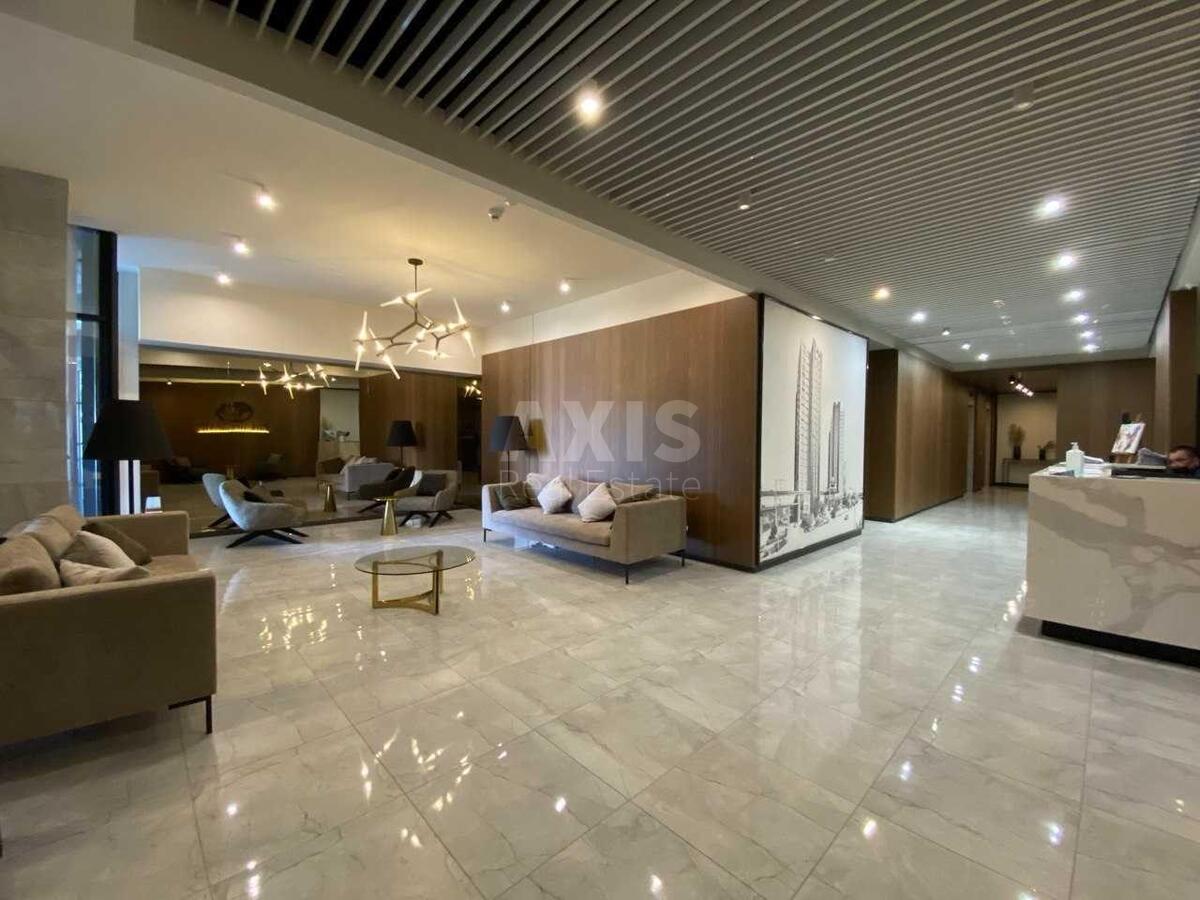 Office vul. Demii'vs'ka 29, 70m28