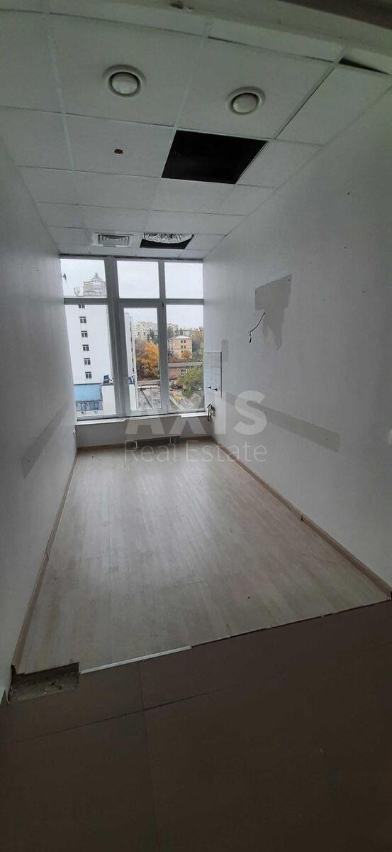 Office uzv. Klovs'kyj 7, 950m2592379