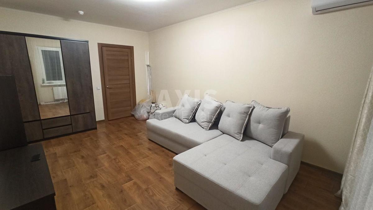 2k apartment vul. Polis'ka 45