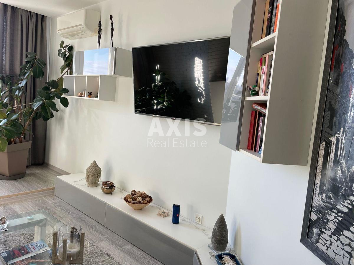 1k apartment vul. Ryz'ka 73Г4