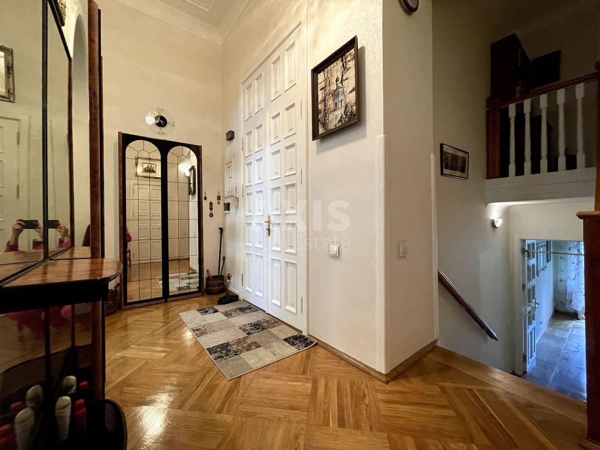2k apartment vul. Gorodec'kogo Arhitektora 90