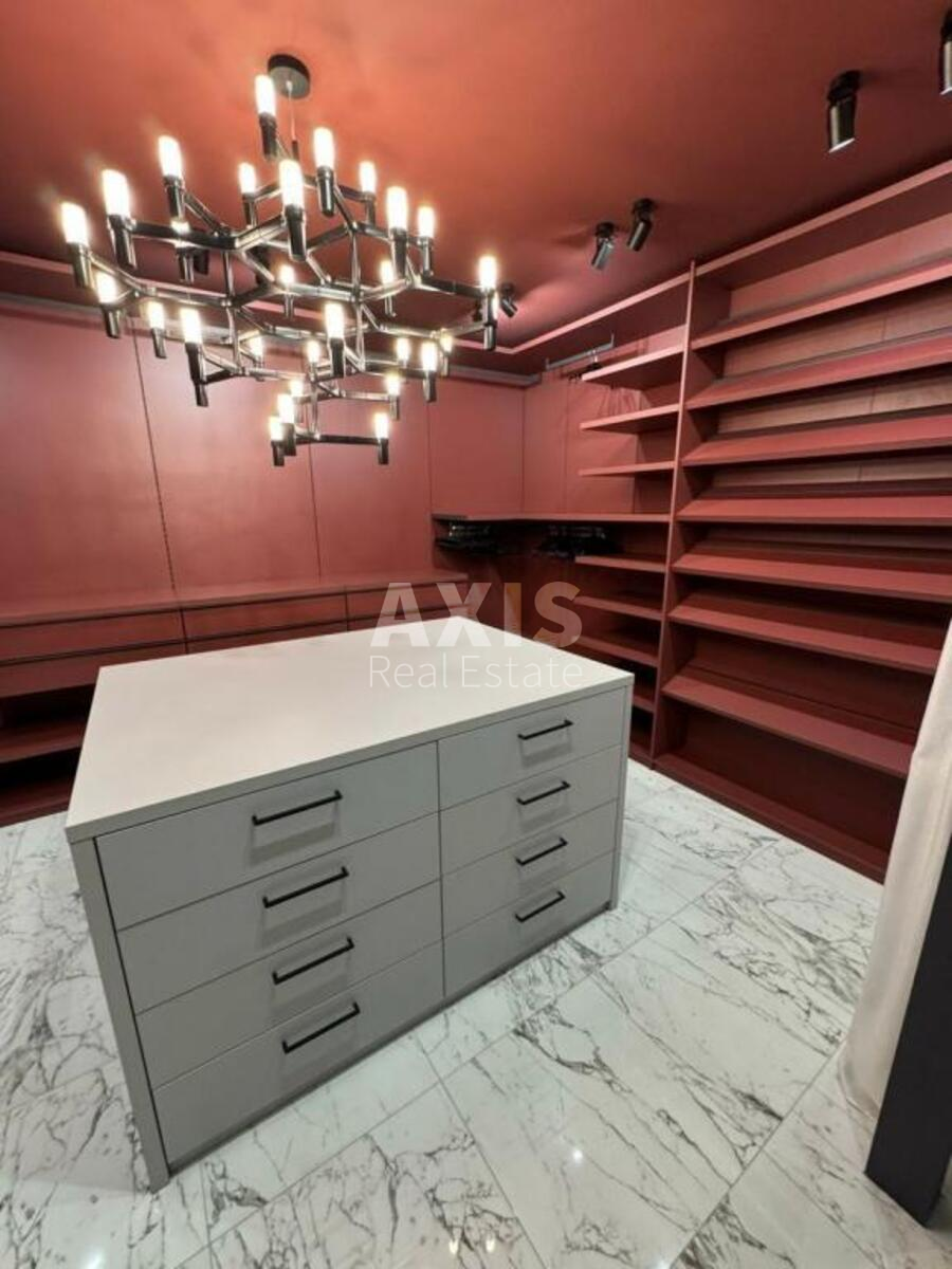 4k apartment vul. Mechnykova 7а4