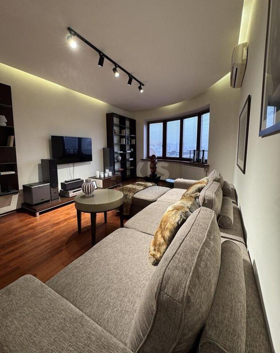 2k apartment vul. Zhyljans'ka 30А633744