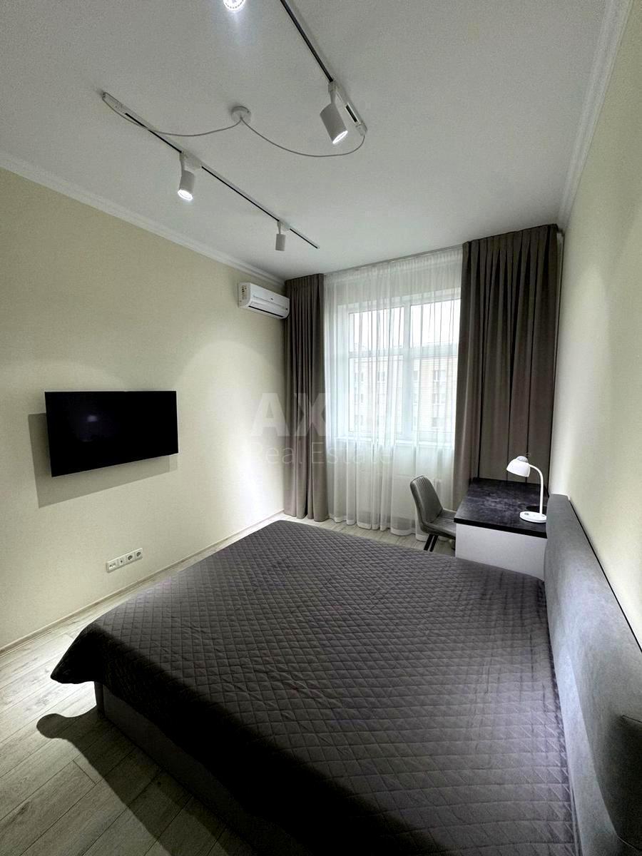 1k apartment vul. Vasylya Tyutyunnyka 52/1637600