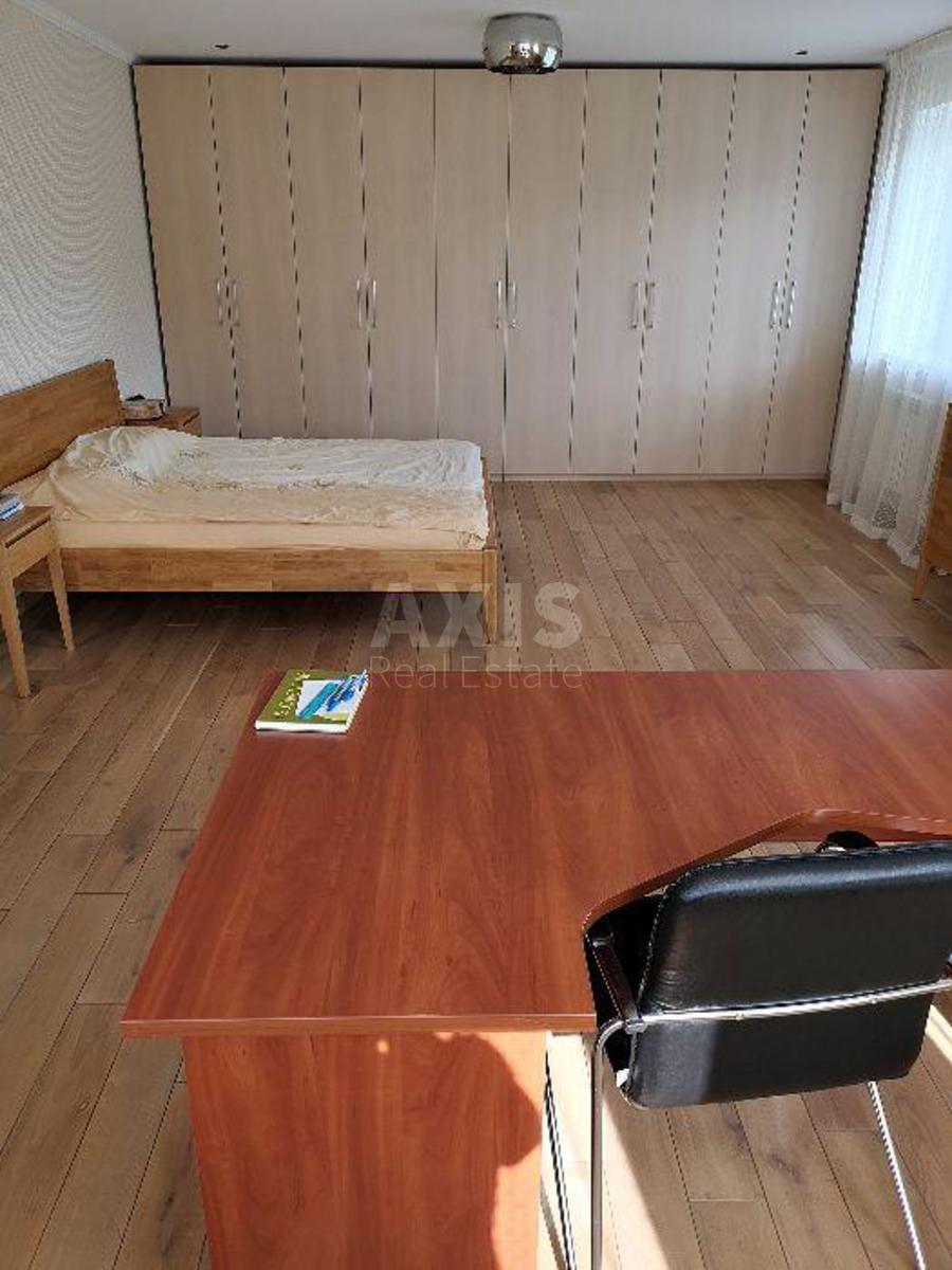 Дoм ул. Владимира Брожко, 290м2, город Киев361545