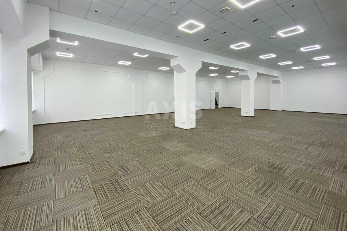 Office prov. Ohtyrs'kyj 7, 610m25