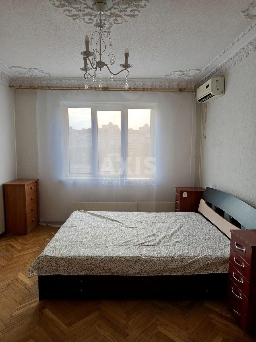 3k apartment pr-t Majakovs'kogo Volodymyra 7А600002