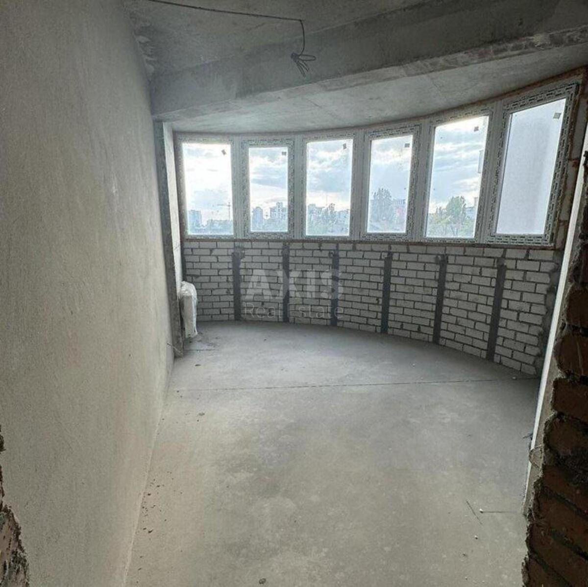 2k apartment vul. Yulia Zdanovska 34А