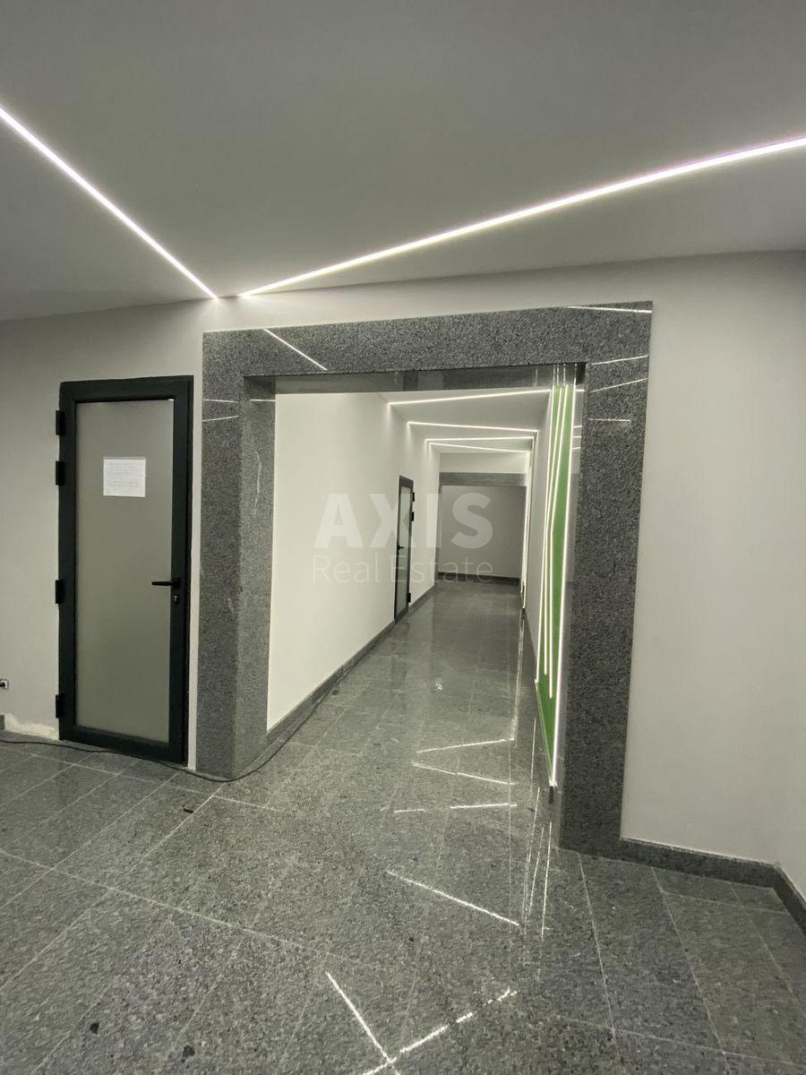 2k apartment pr-t Bazhana Mykoly 17Б8