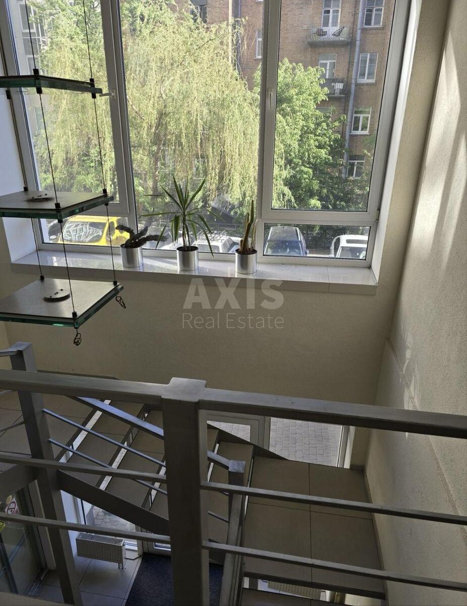 Office vul. Sichovyh Stril'civ 52А, 189m29