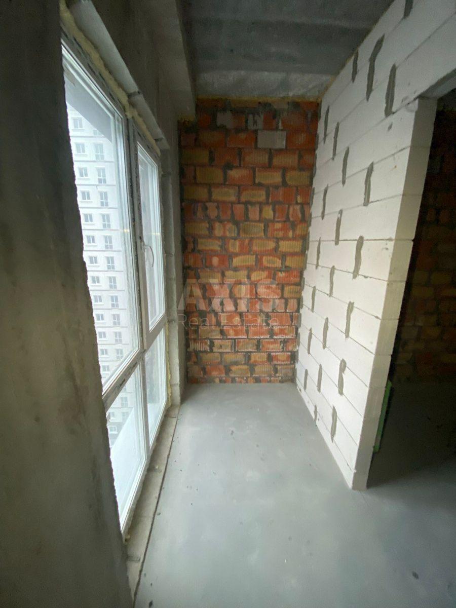 2k apartment vul. Myhajla Maksymovycha 246