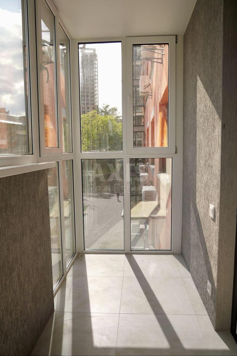 2k apartment vul. Baggovutivs'ka 176021816