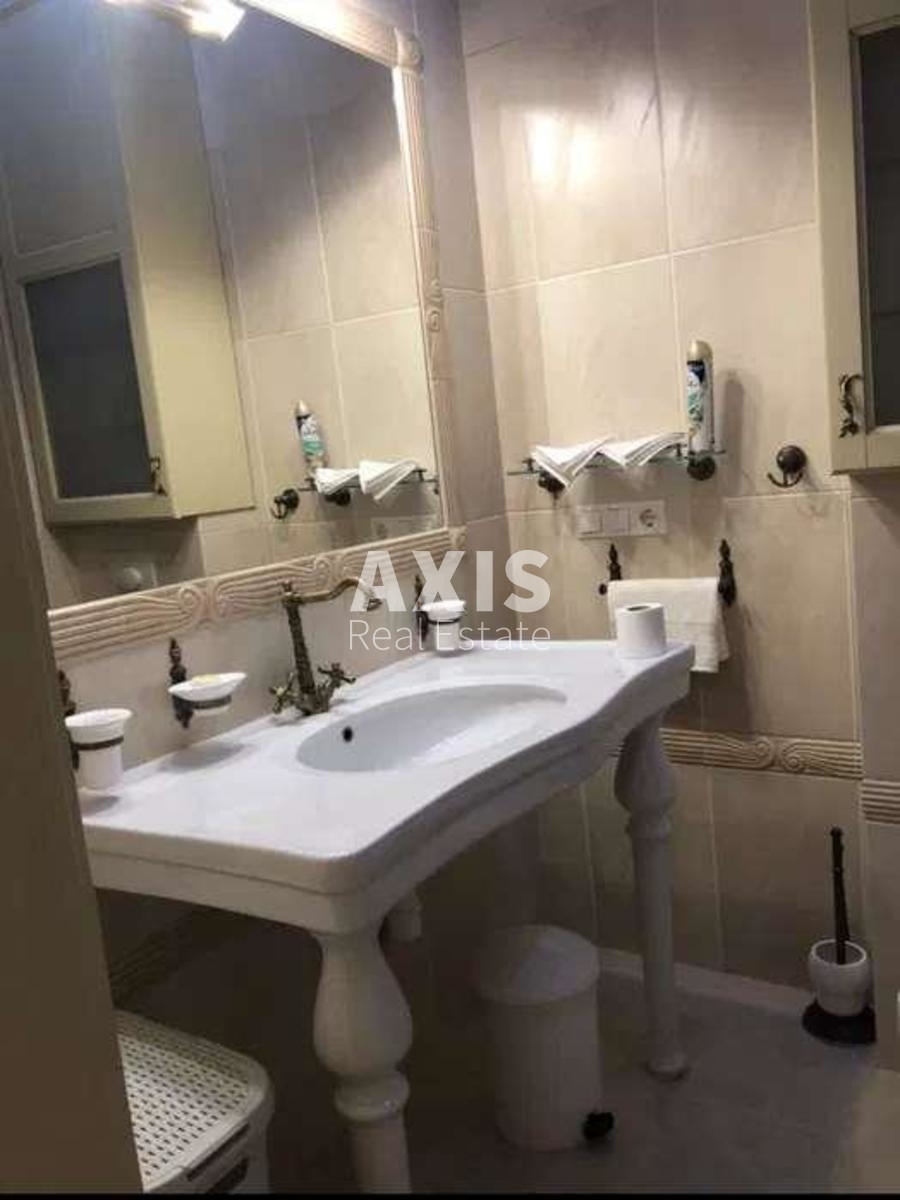 2к квартира ул. Саксаганского 433