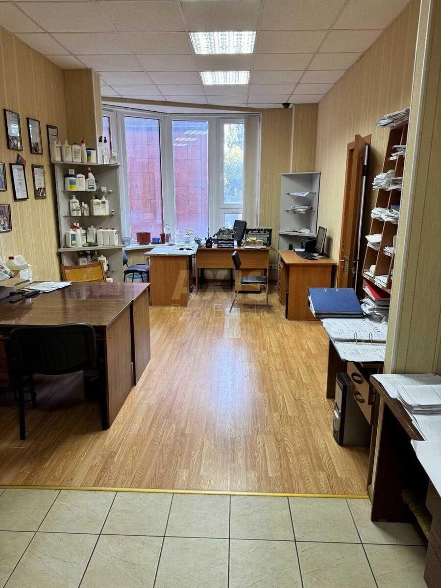 Офіс вул. Петра Калнишевського 7, 81м2608632