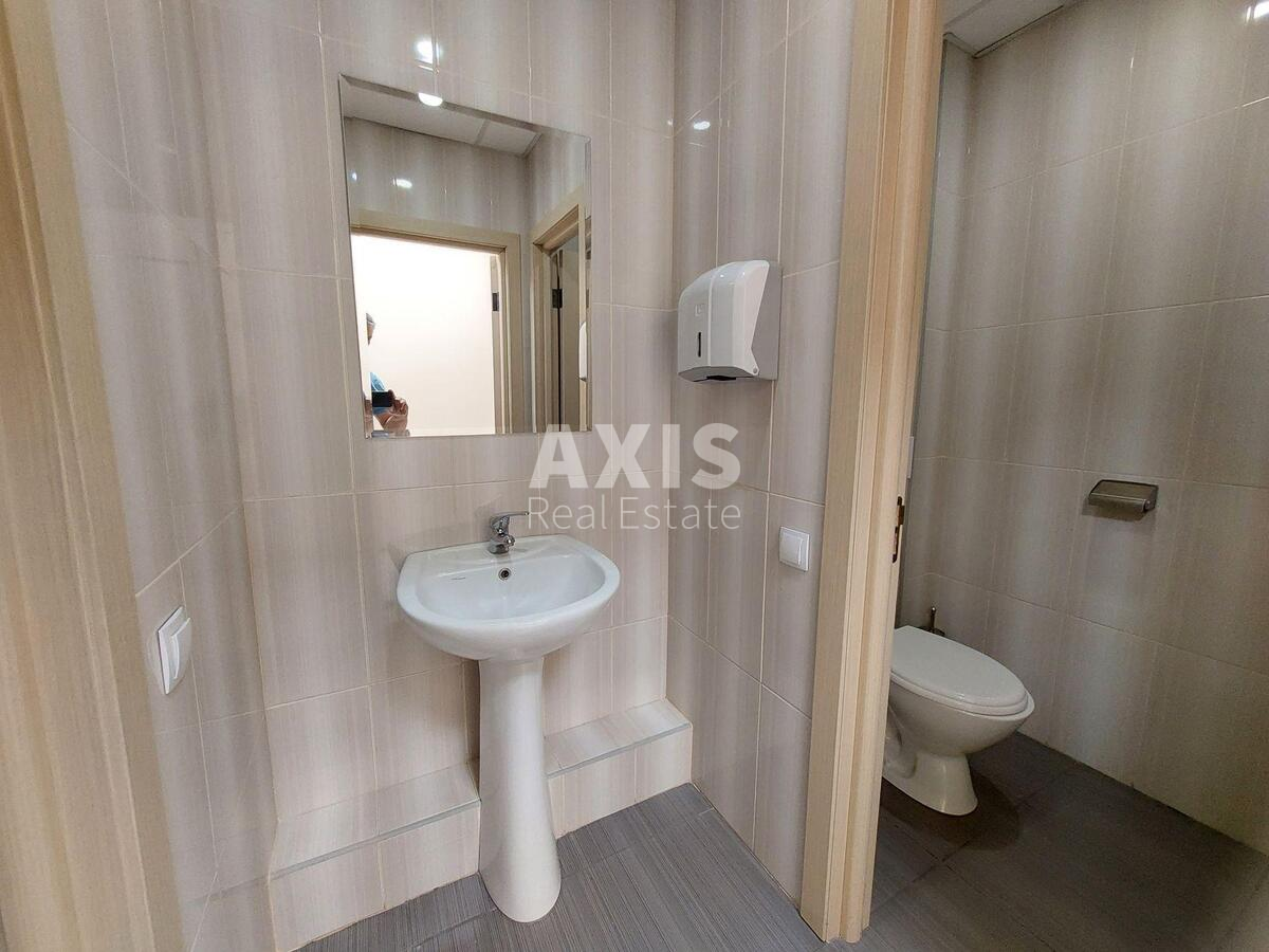 Office uzviz Voznesens'kyj 23, 110m25989110