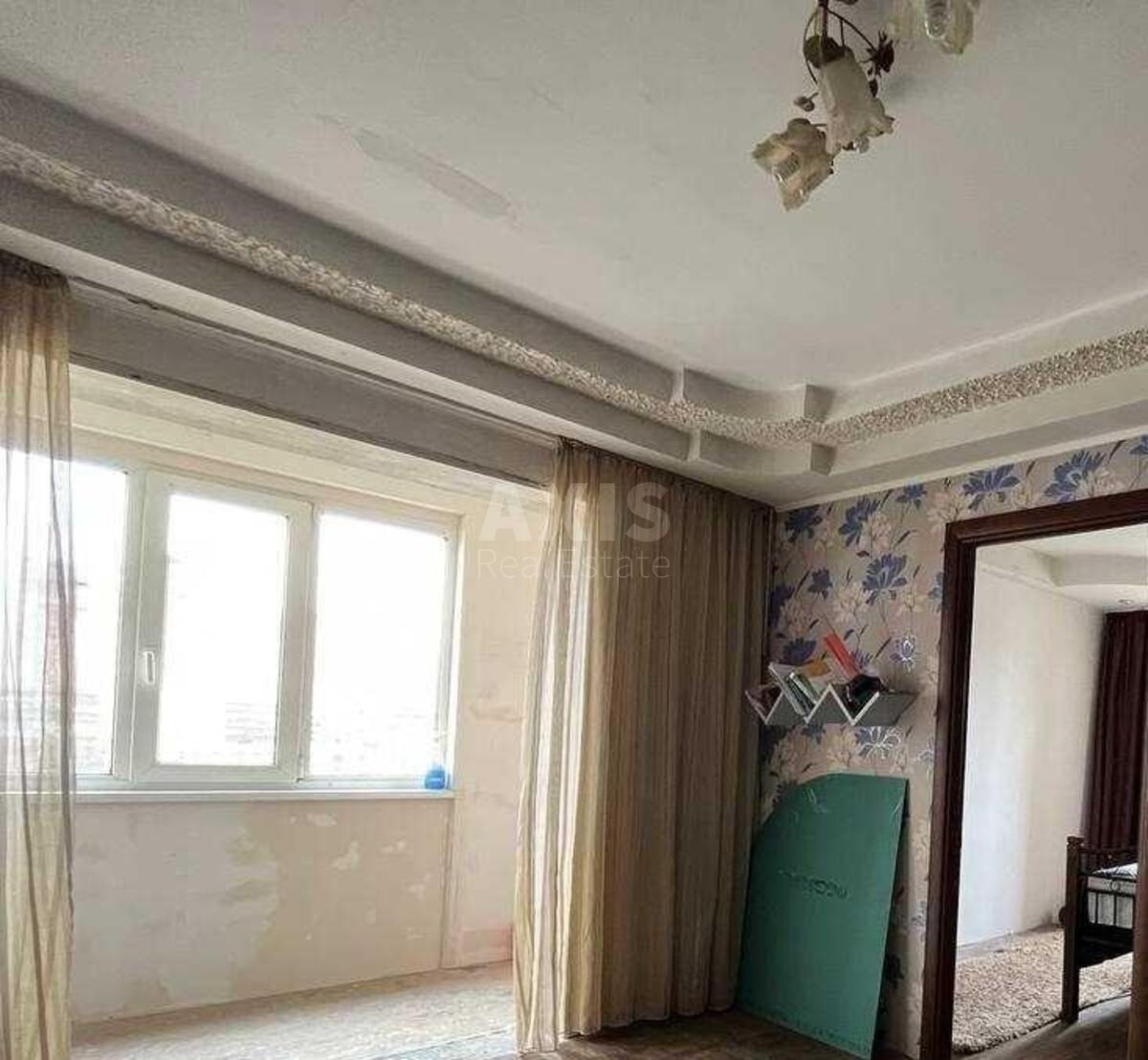 4k apartment vul. Serafymovycha 92