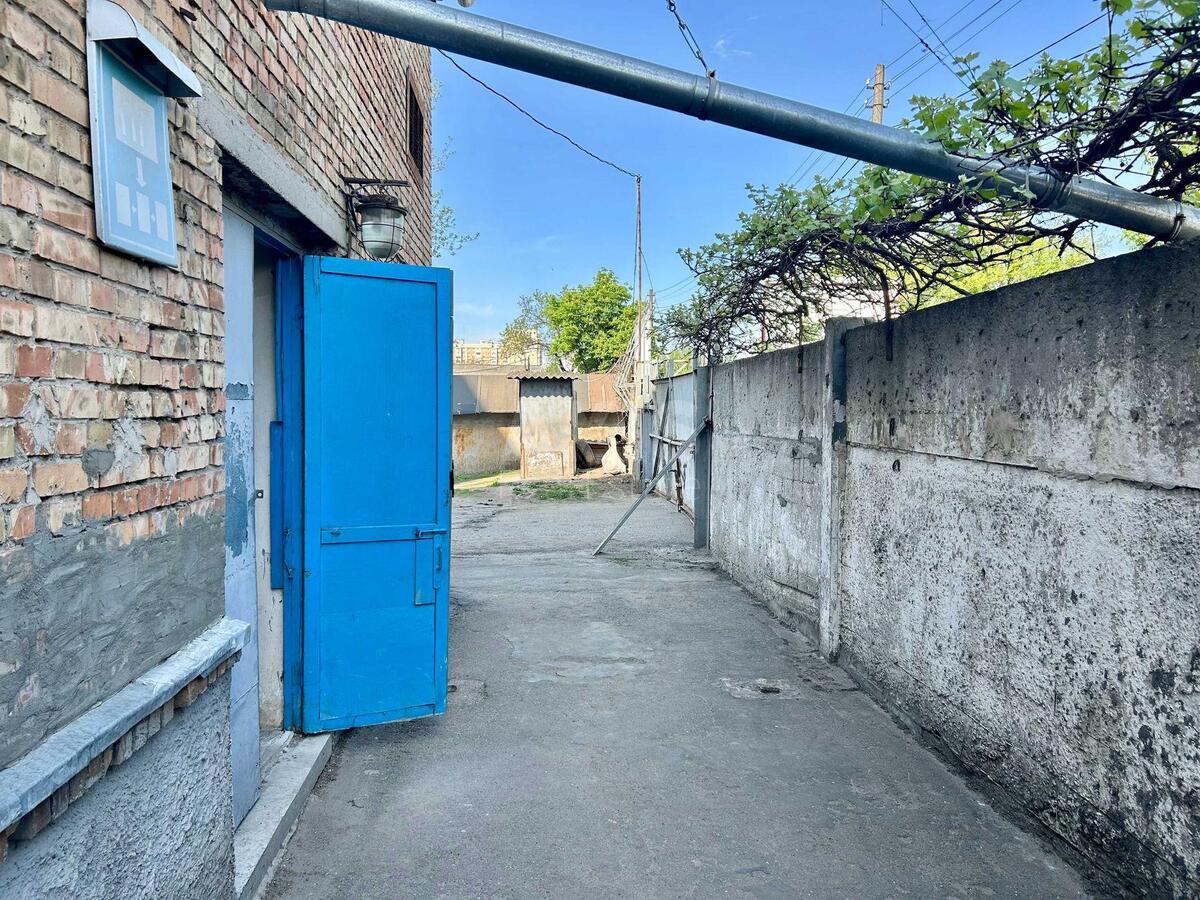 Service object vul. Volyns'ka 42, 90m21