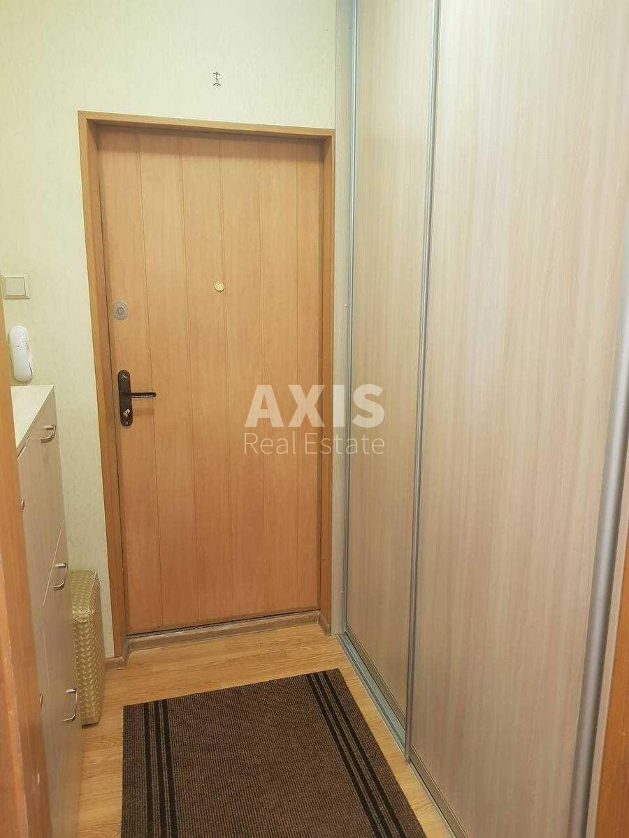 2k apartment vul. Vyshnjakivs'ka 13Б6074719