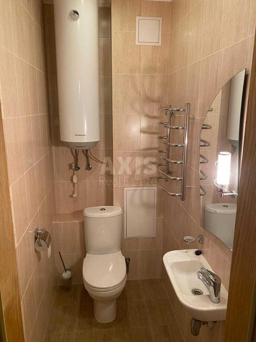 3k apartment prov. Kolomyjs'kyj 17/315733212