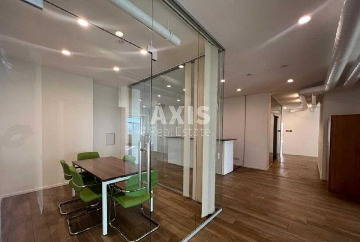 Office vul. Velyka Vasyl'kivs'ka 72, 315m2441652