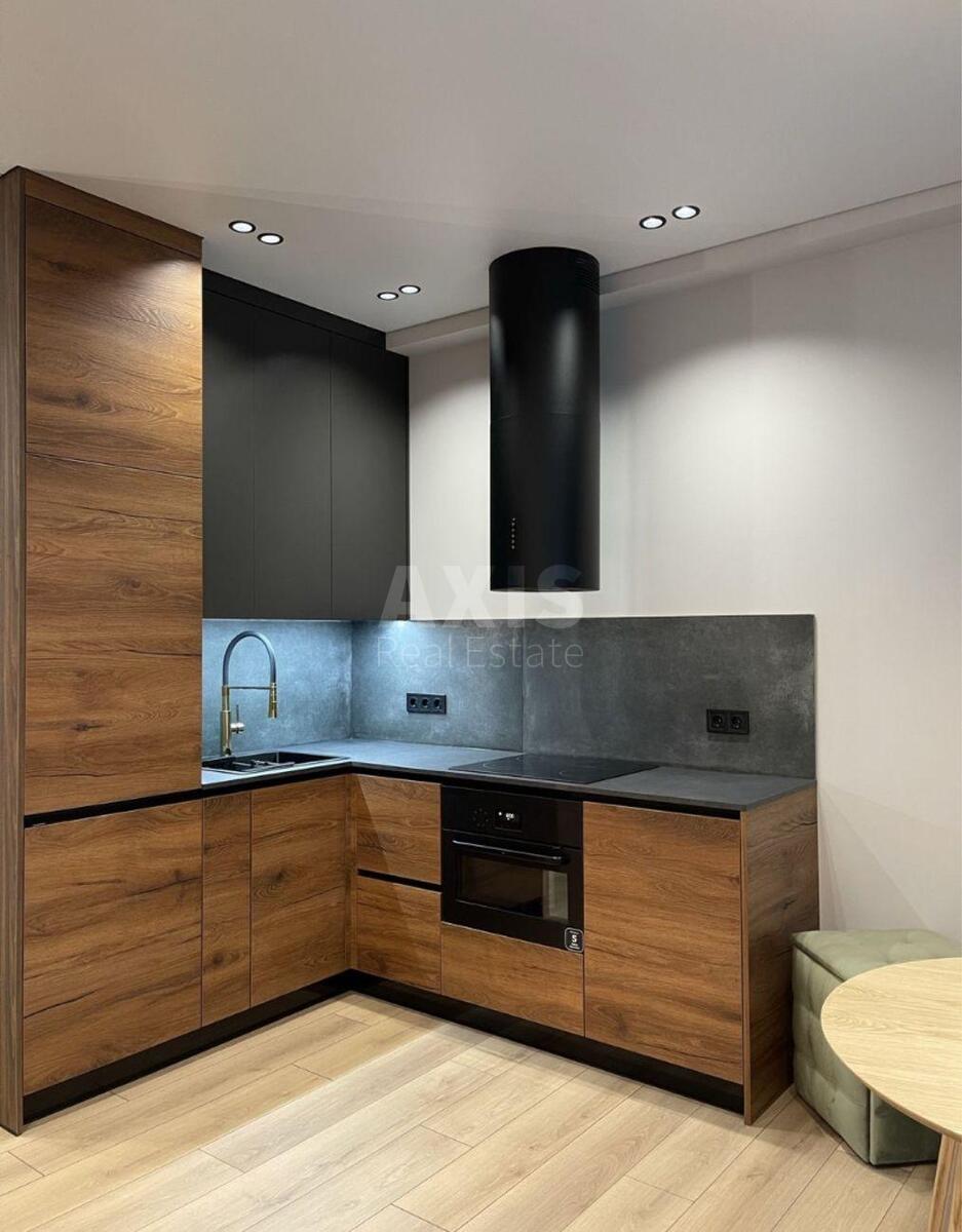 1k apartment vul. Myhajla Maksymovycha 243