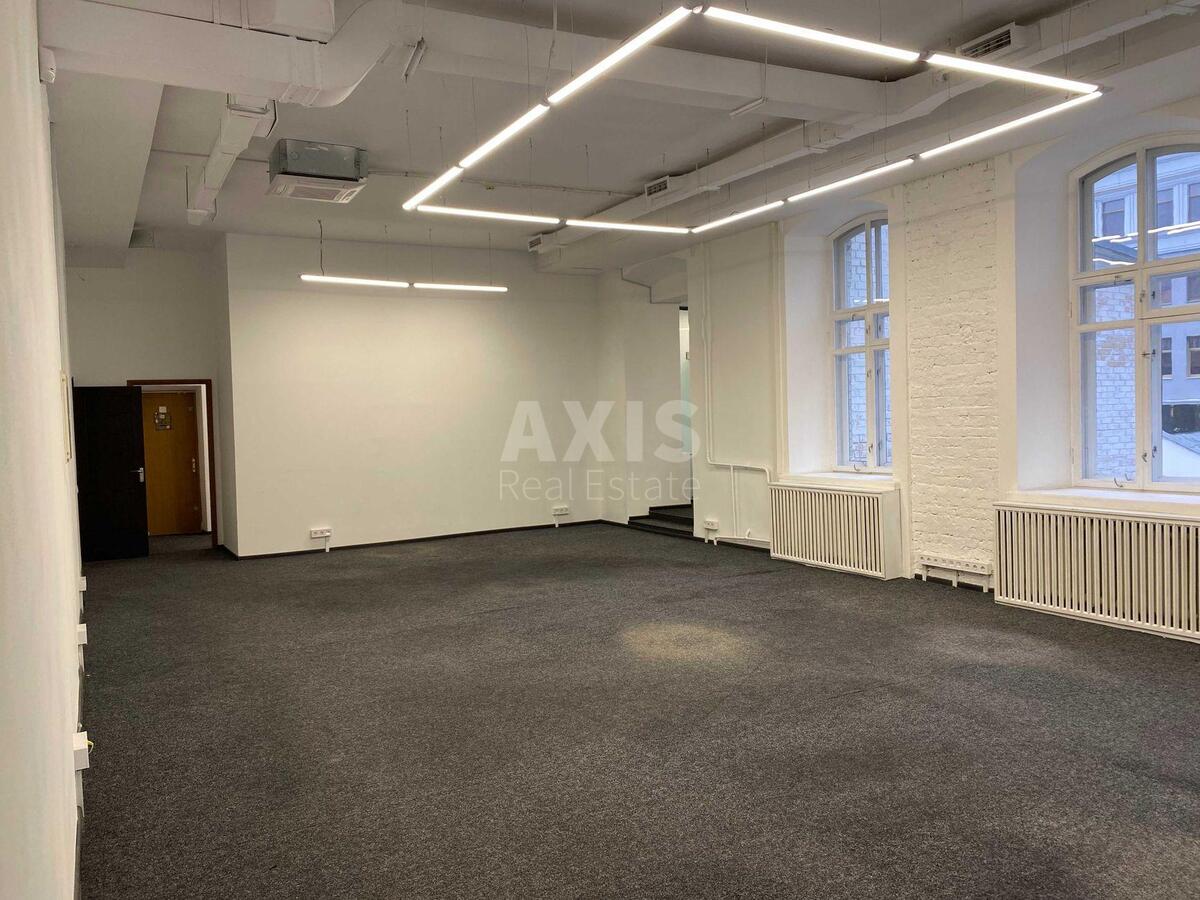 Office vul. Volodymyrs'ka 10, 260m2620321