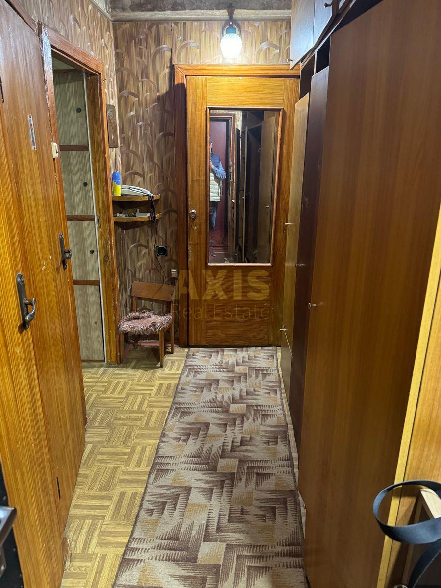 2k apartment vul. Krams'kogo Ivana 12Б0