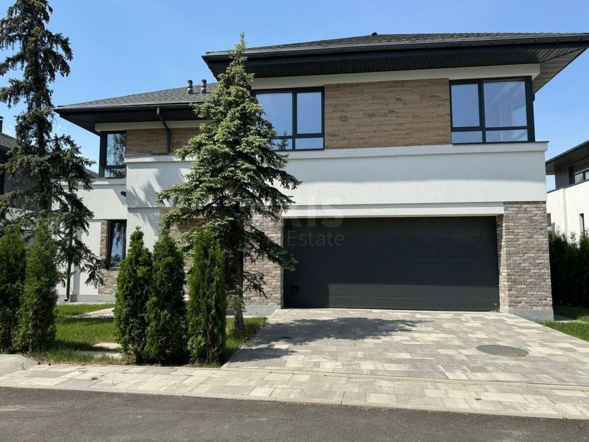 House vul. Central'na, 300m2, Kyiv city579722