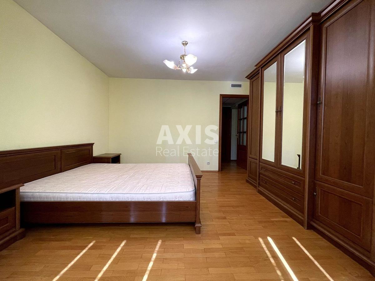 3к квартира ул. Антоновича 884