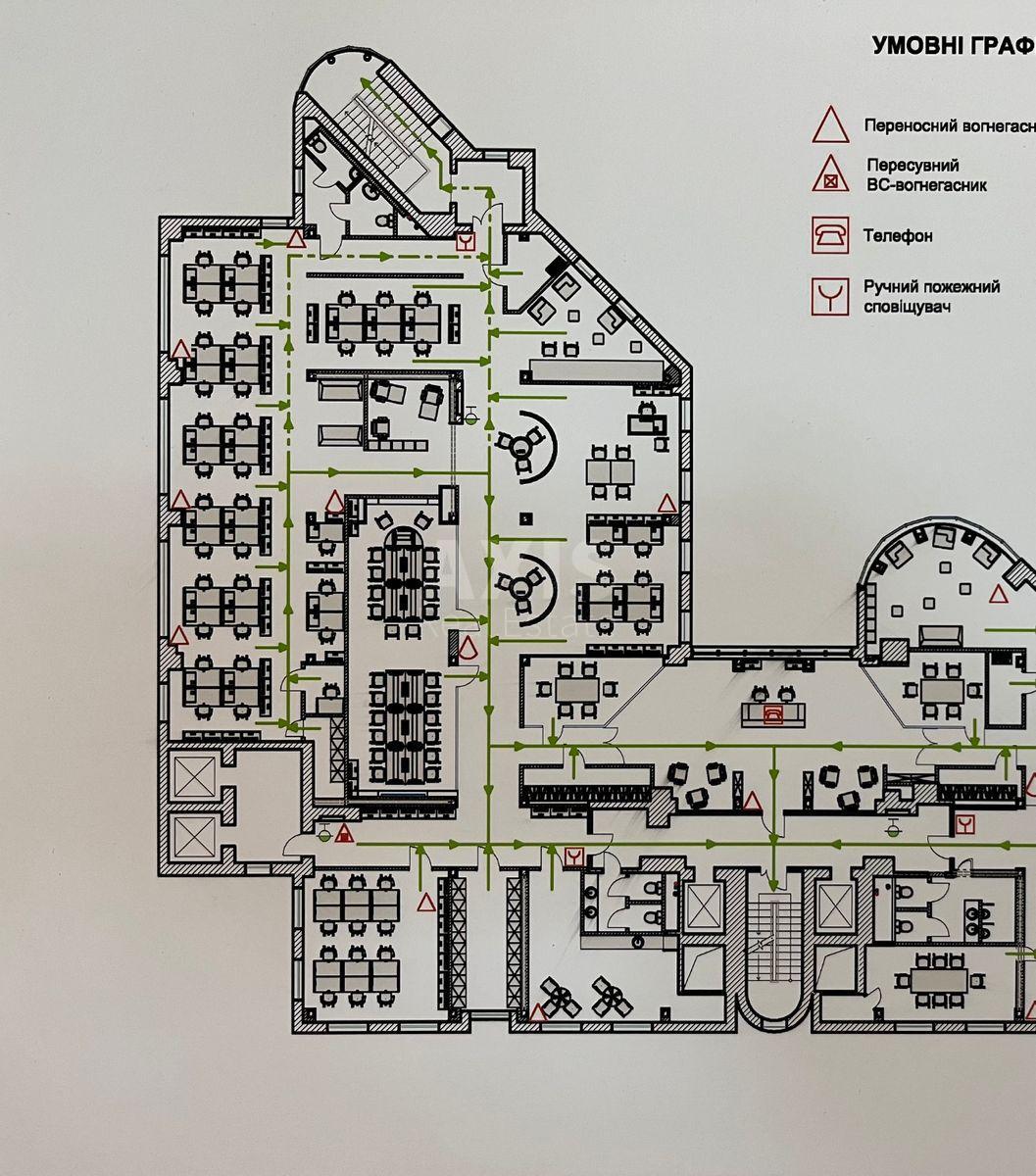 Office vul. Degtjarivs'ka 27Т, 700m212