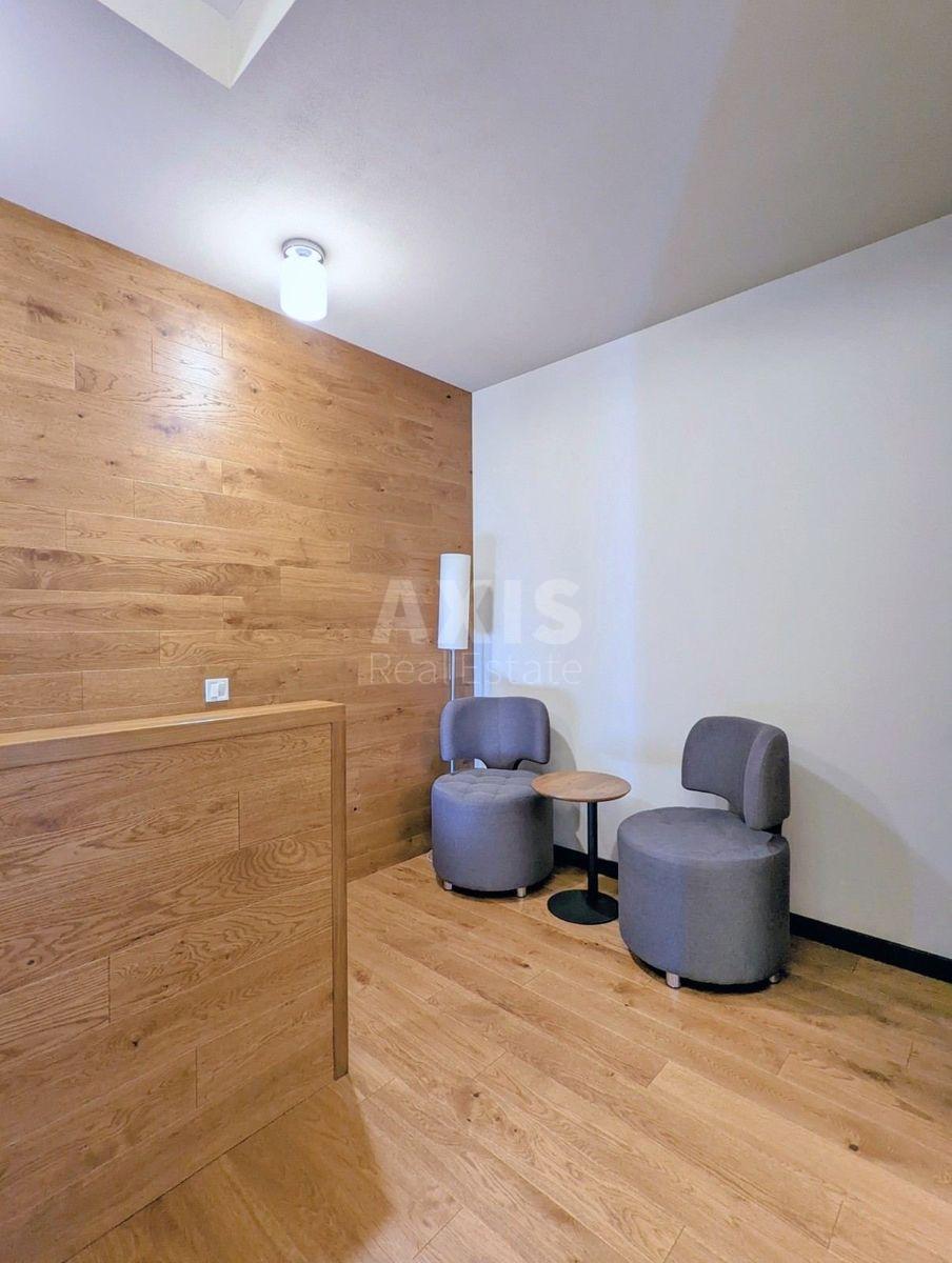 3k apartment prov. Kolomyjs'kyj 17/311