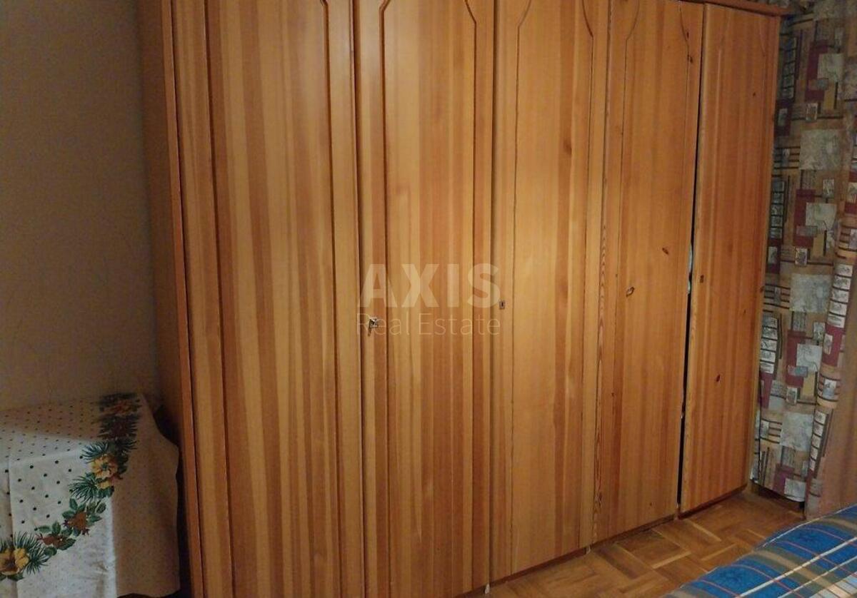 3k apartment vul. Lavruhina Mykoly 1110