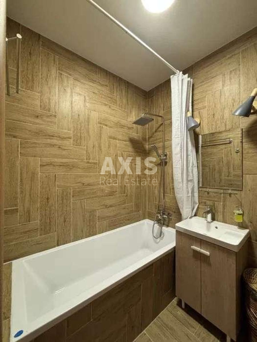 1k apartment vul. Myhajla Maksymovycha 243