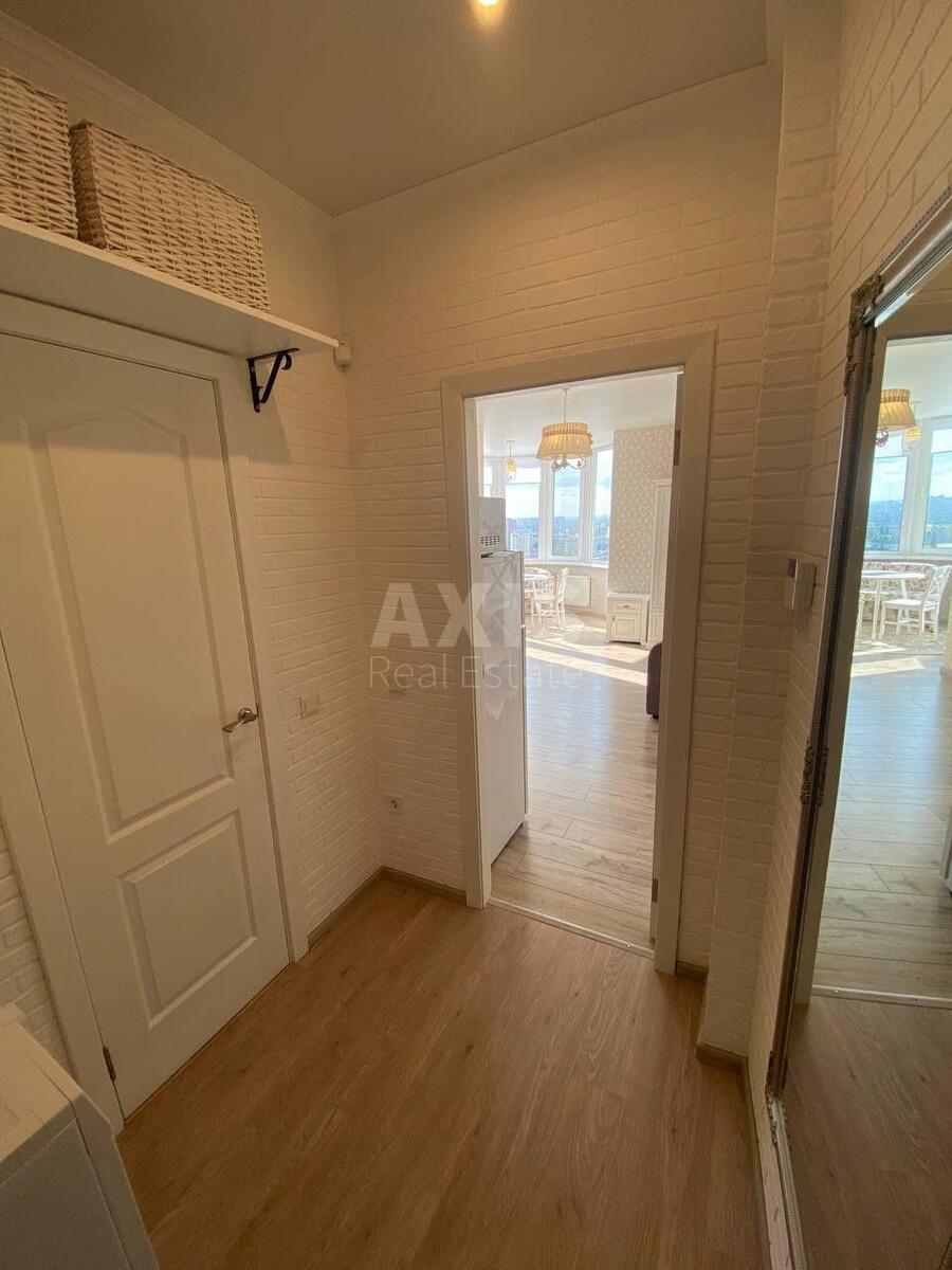 1k apartment shose Harkivs'ke 196
