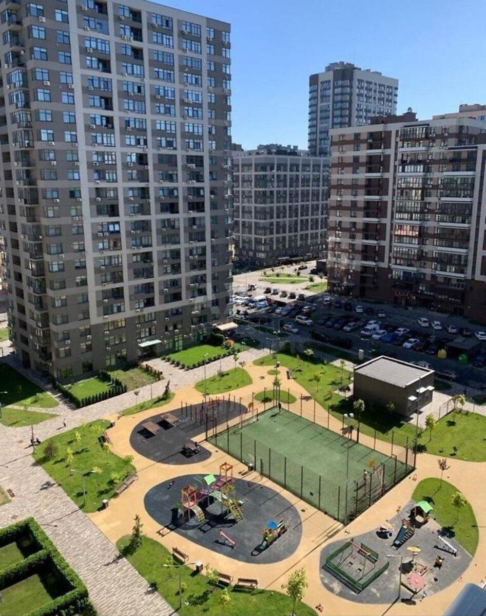 1k apartment vul. Rodyny Kristeriv 207