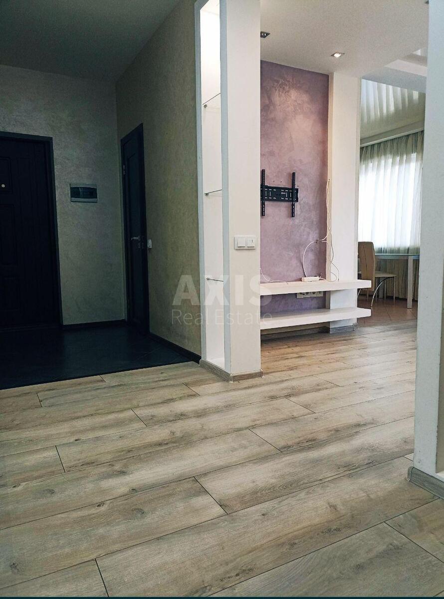 3k apartment vul. Vasyl'chenka 36