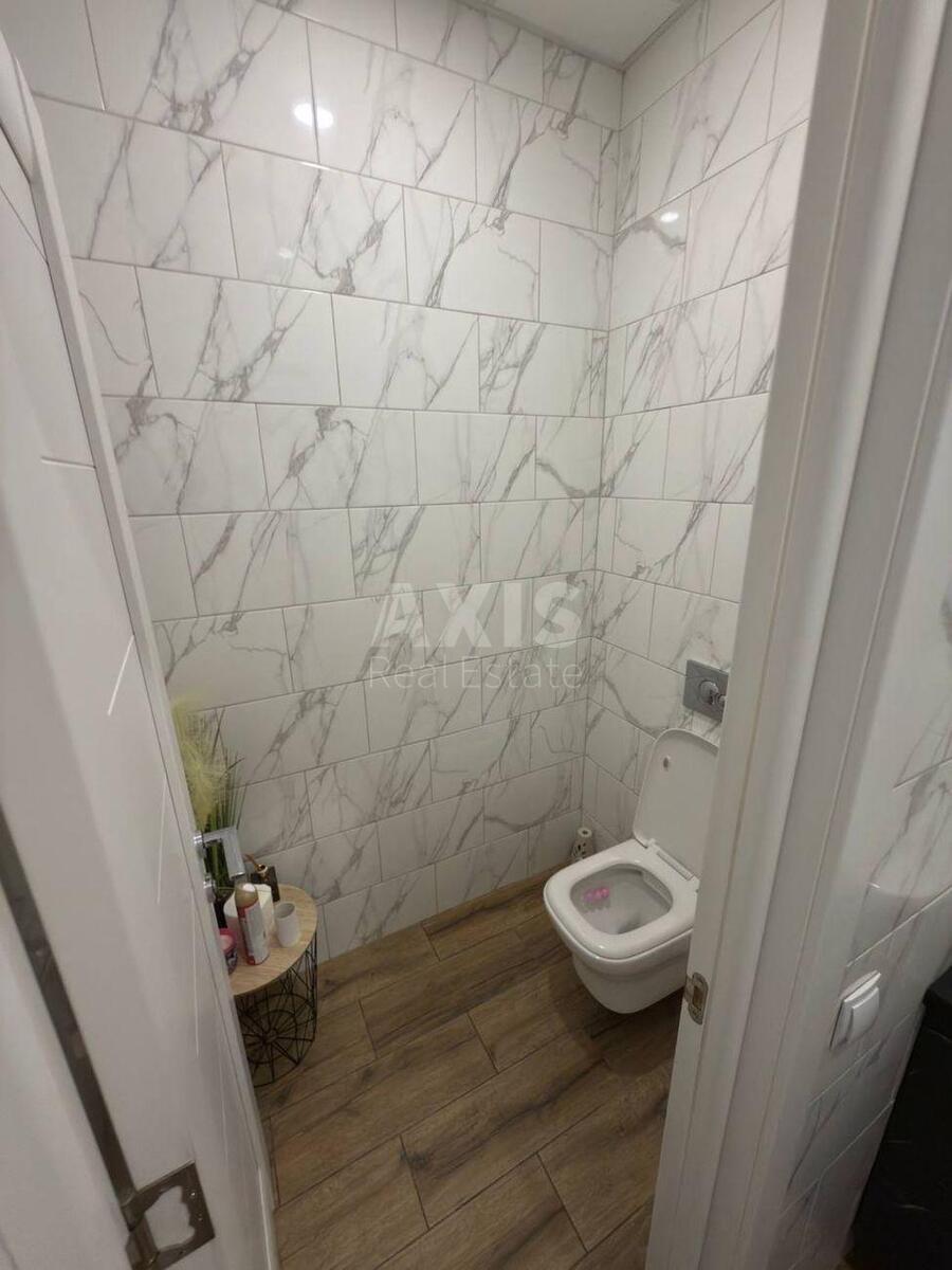 Office vul. Glybochyc'ka 40, 200m2603891