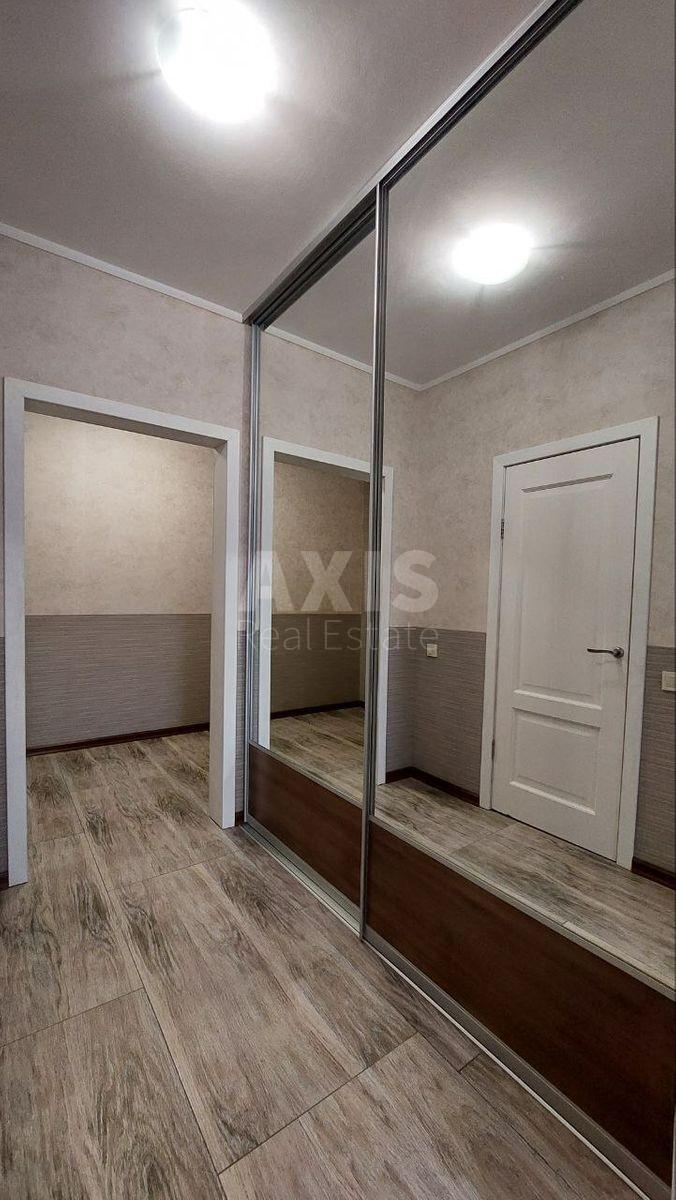 1к квартира ул. Кондратюка Юрия 33