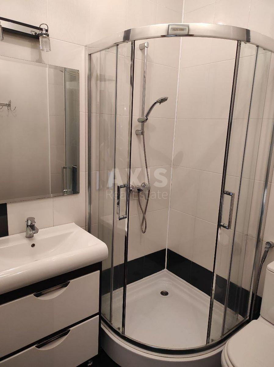 5k apartment vul. Kondratjuka Jurija 18Б6