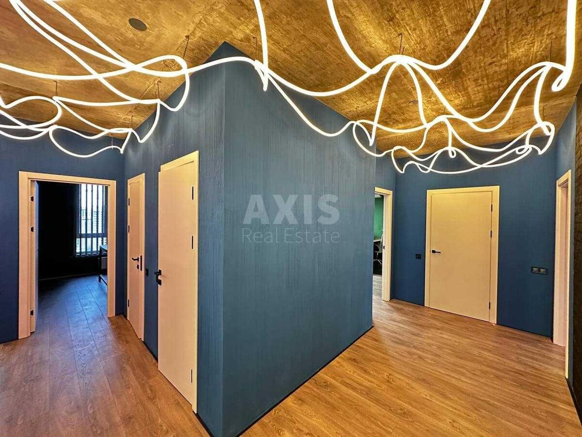 Office vul. Kikvidze 41, 140m26