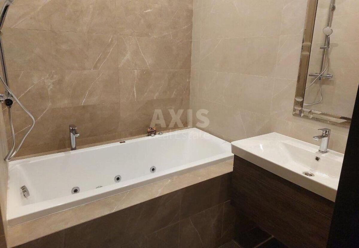 2k apartment vul. Mel'nykova 18Б6