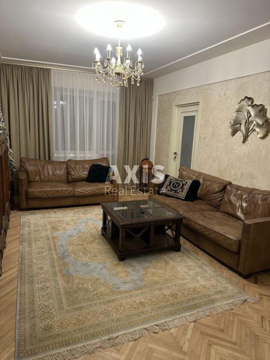 3к квартира пр-т Победы 5817