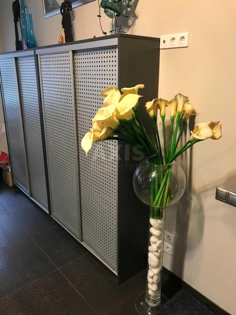 Office vul. Mykil's'ko-Slobids'ka 3, 100m24