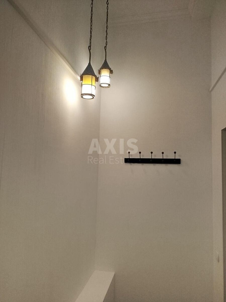 Office prov. Inzhenernyj 4, 65m26