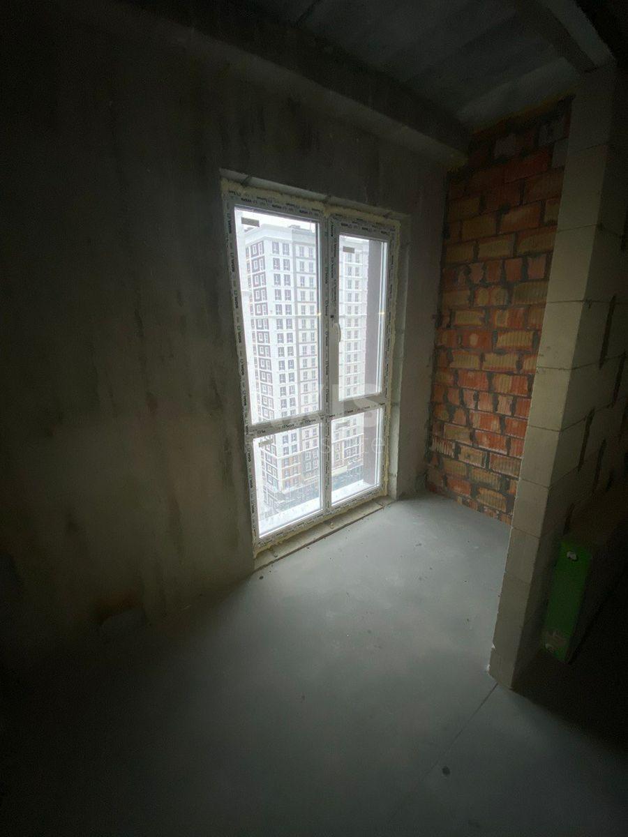 2k apartment vul. Myhajla Maksymovycha 247