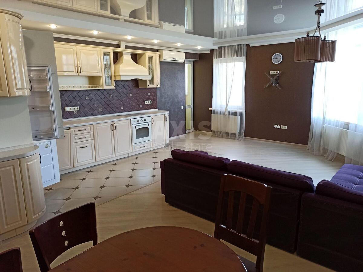3k apartment vul. Degtjarivs'ka 25А0