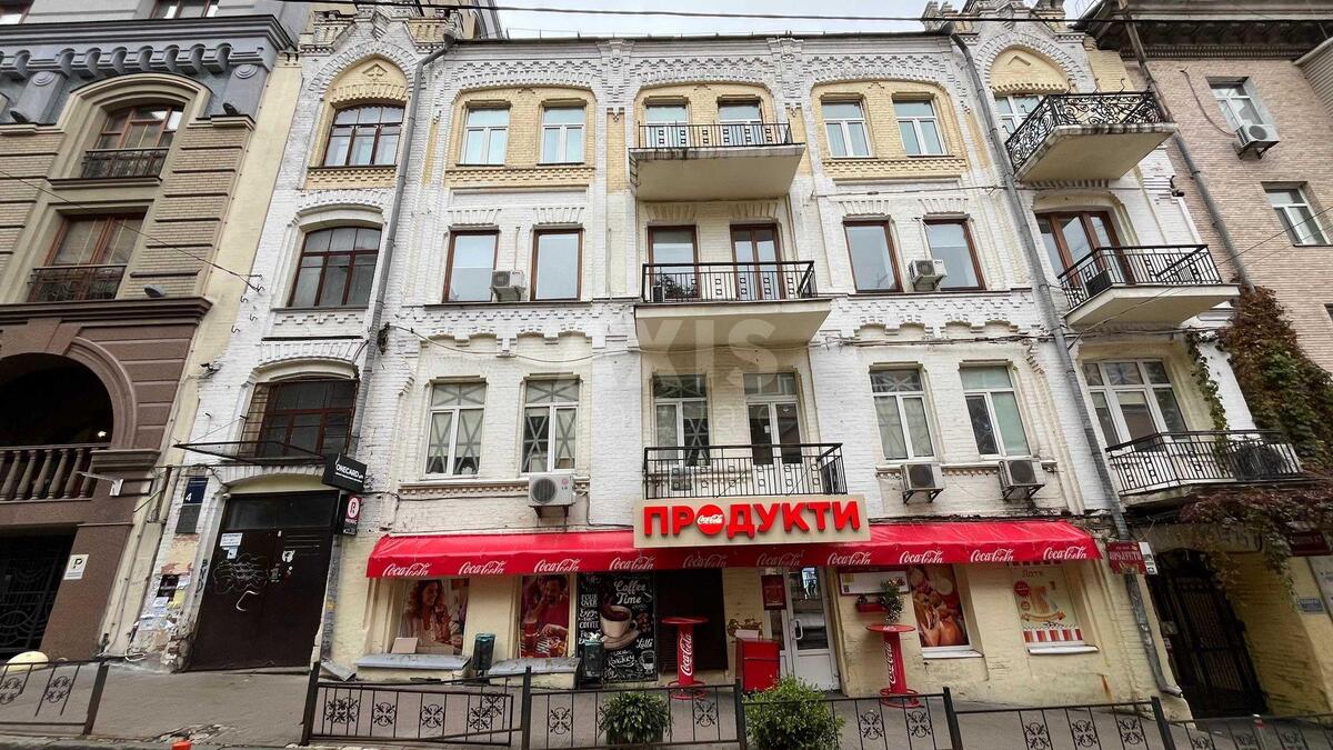 Об'єкт торгівлі вул. Паторжинського 4, 88м260728