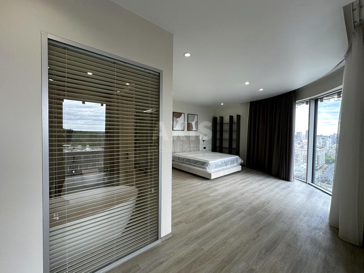 4k apartment vul. Antonovycha 118610313